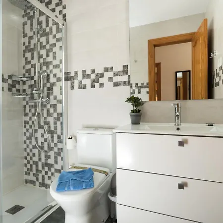 De Madrid By Interhome *