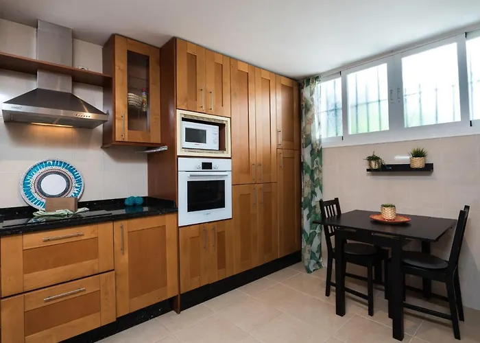 De Madrid By Interhome Будинок відпочинку Естепона