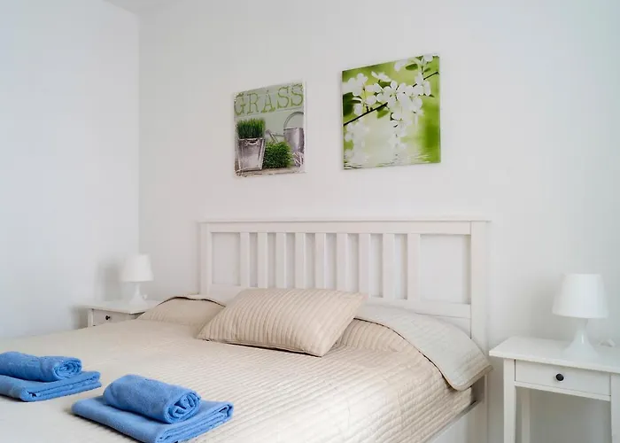 De Madrid By Interhome Semesterbostad Estepona