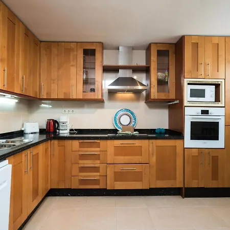 De Madrid By Interhome 度假居 埃斯特波纳