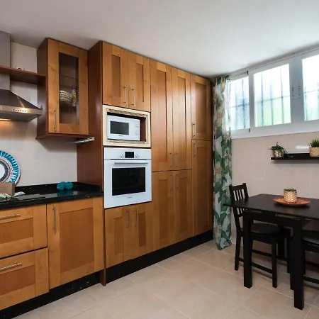 De Madrid By Interhome 度假居 埃斯特波纳